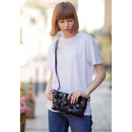 Кожаная плетеная женская сумка Пазл S  угольно-черная